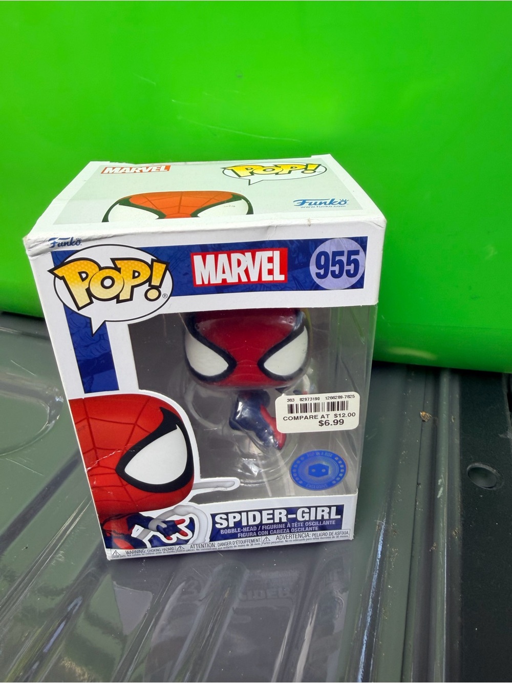 Funko Spider-Girl Pop! Vinyl Figure - Red,‎ White & Blue #955